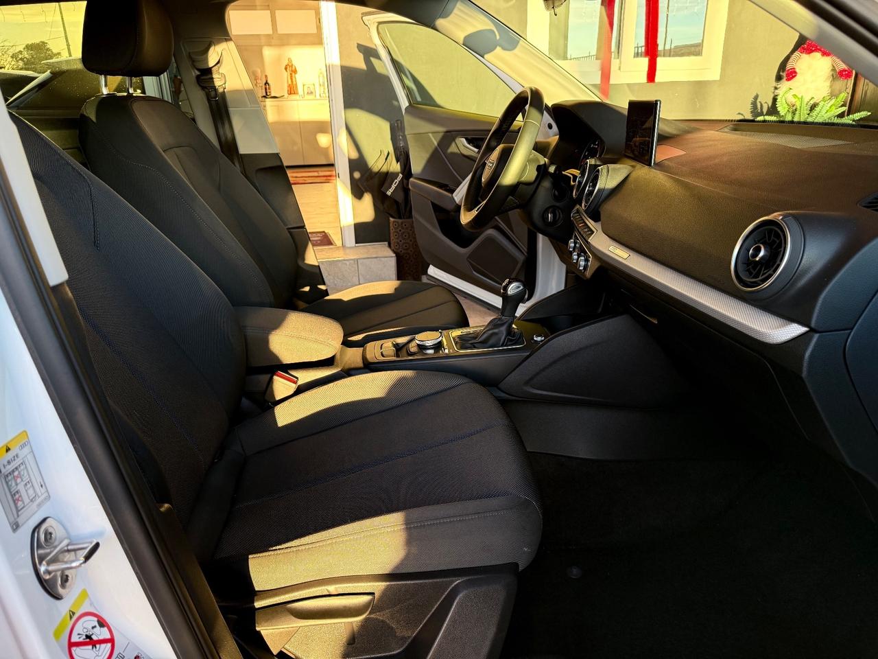 Audi Q2 30 TDI S tronic Business