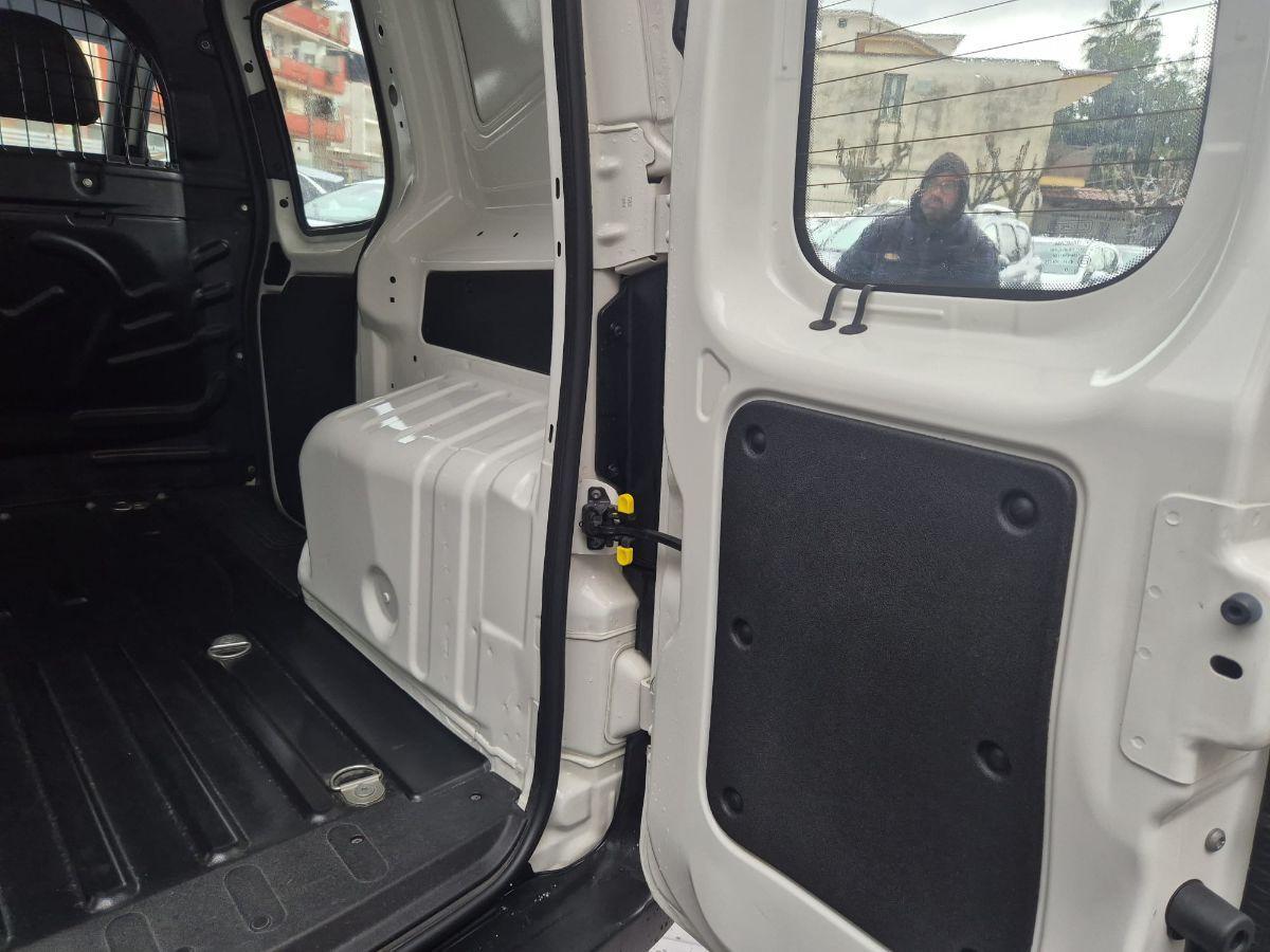 FIAT - Fiorino 1.3 MJT 95 CV Cargo SX