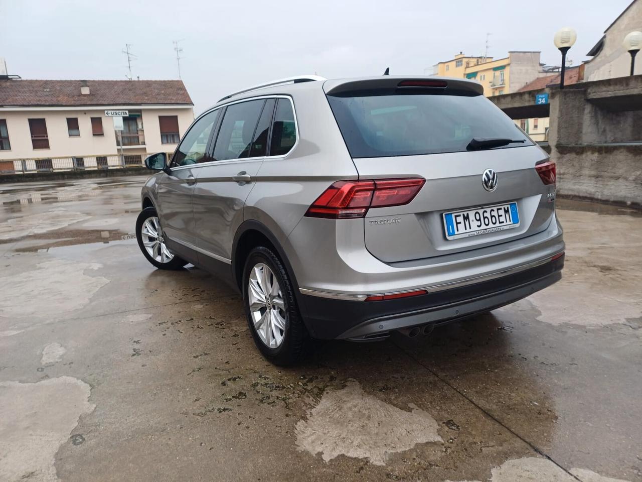 Volkswagen Tiguan 2.0 TDI SCR DSG 4MOTION Advanced BMT