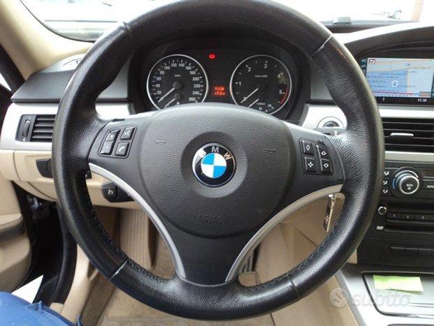 BMW Serie 3 (E91) 330xd Touring Msport