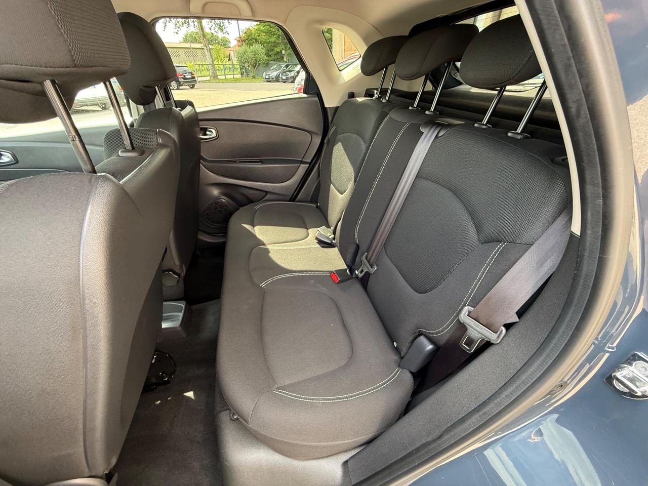 Renault Captur TCe 12V 90 CV Life - OK Neopatentati