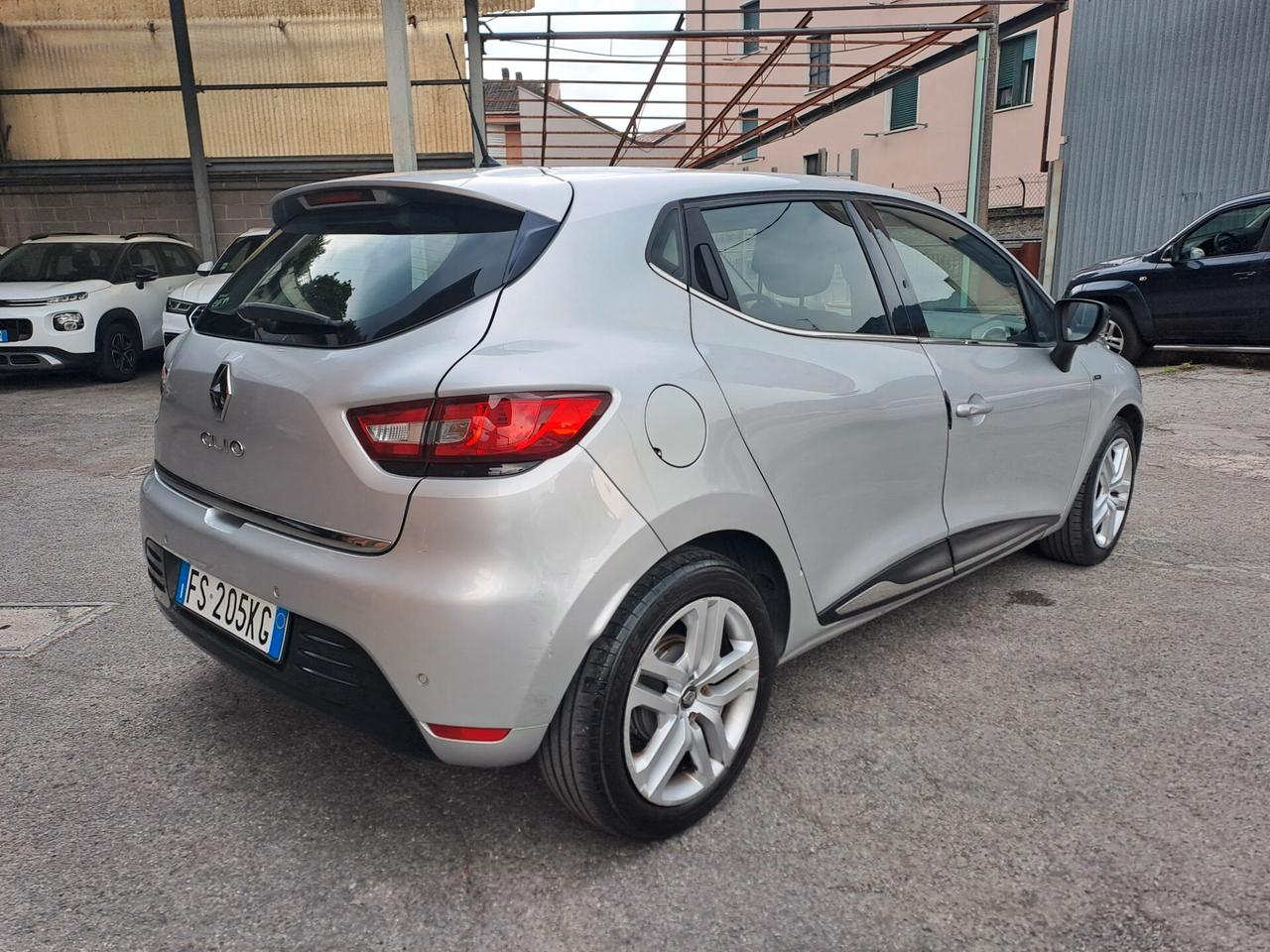 RENAULT CLIO 1.5 DCI 75cv *OK NEOPATENTATI* EURO 6