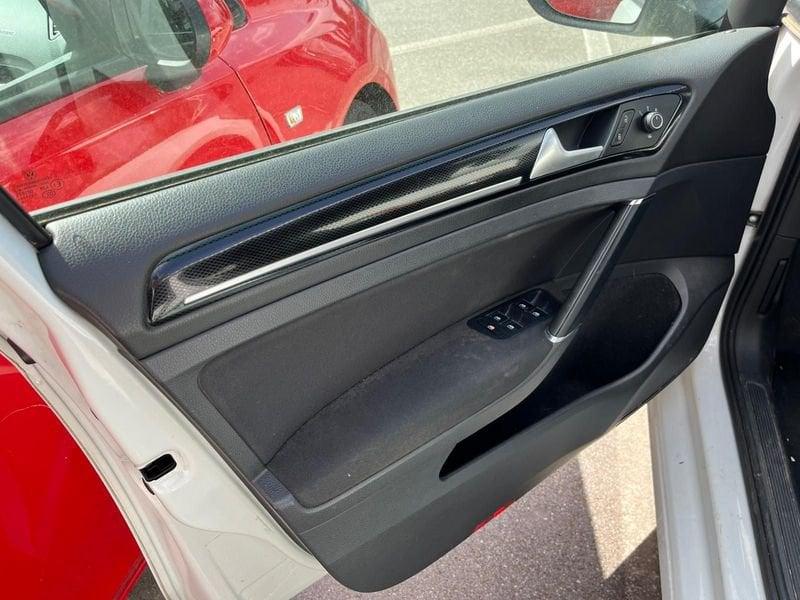 Volkswagen Golf 1.6 TDI Highline BMT