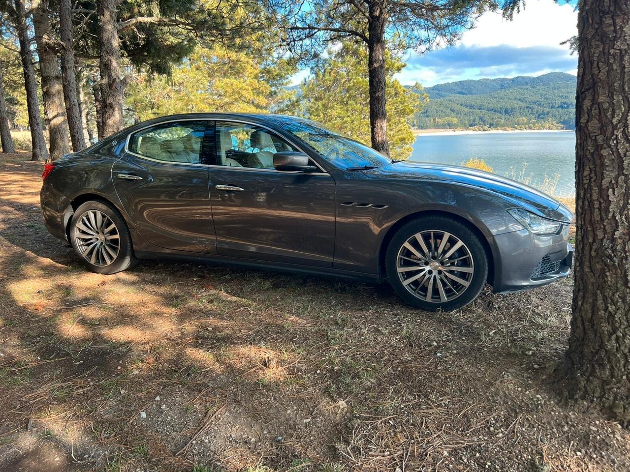 Maserati Ghibli 3.0 V6 250cv Diesel- unico proprietario