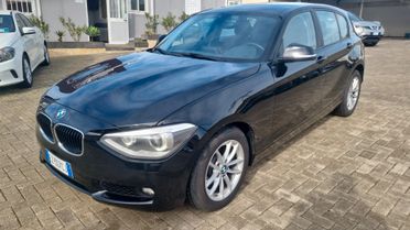 Bmw 118 118d 5p. Unique