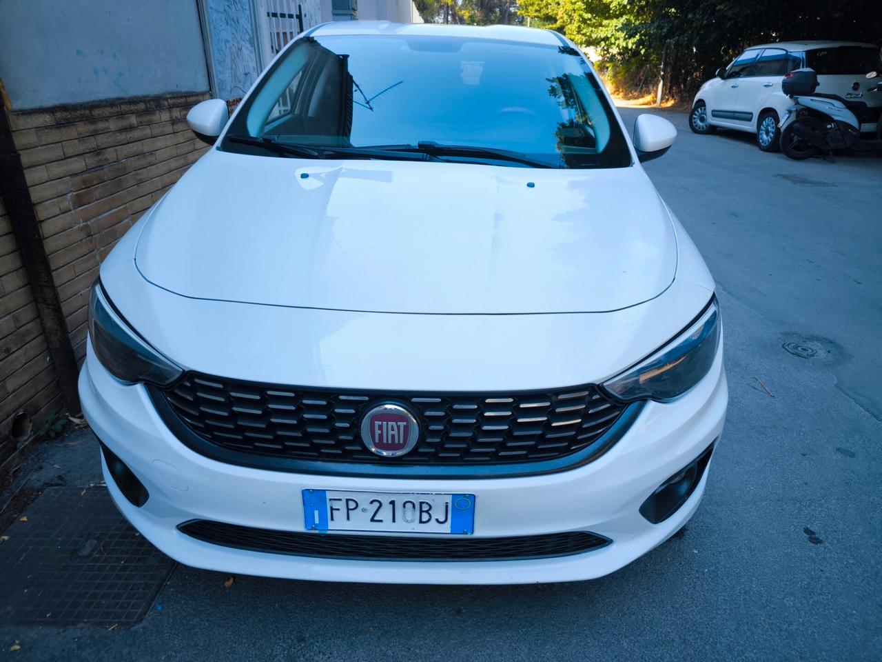 Fiat Tipo 1.4 5 porte Lounge