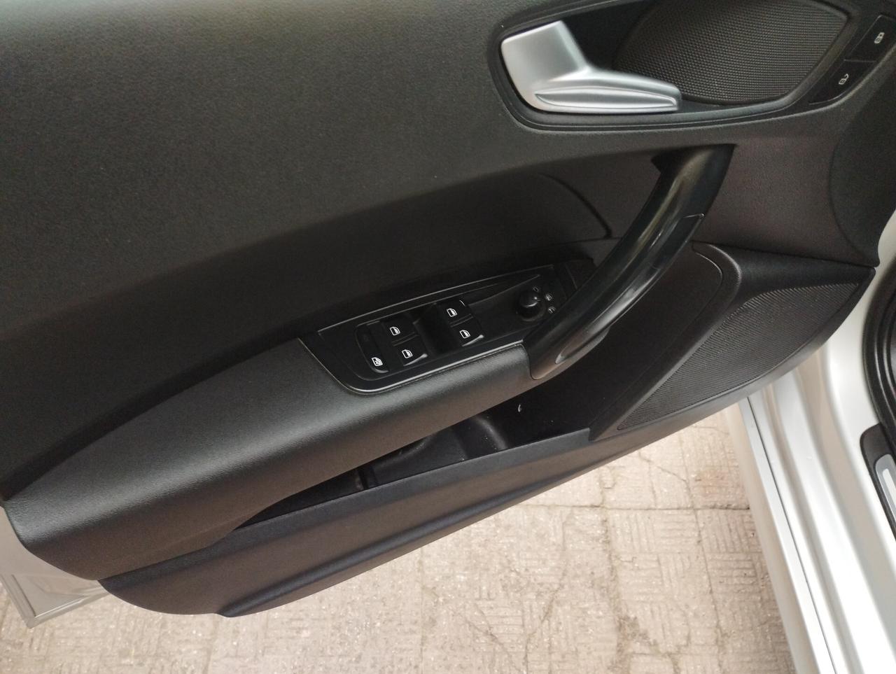 Audi A1 SPB 1.6 TDI S line edition