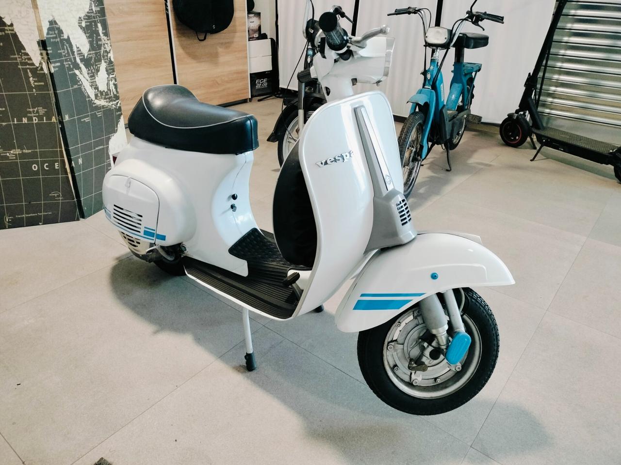 Piaggio Vespa 50 Special 101 Polini