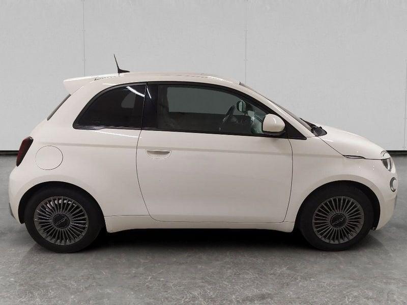 FIAT 500 500e 42 kWh La Prima
