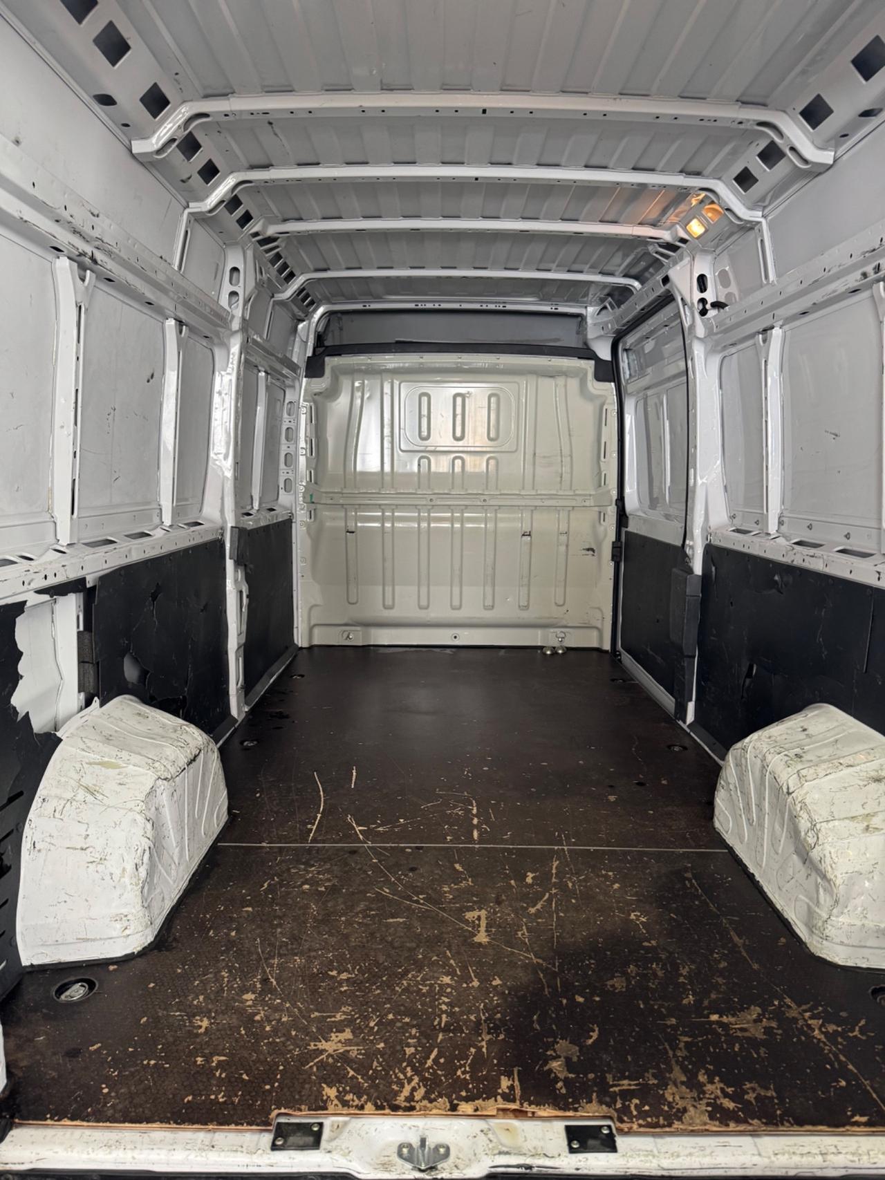 Citroen Jumper 33 BlueHDi 140 S&S PLM-TM Furgone