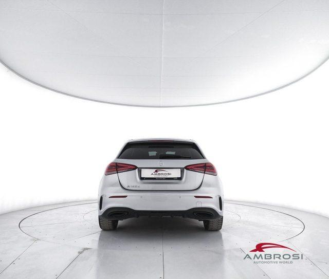 MERCEDES-BENZ A 180 180 d Automatic Premium