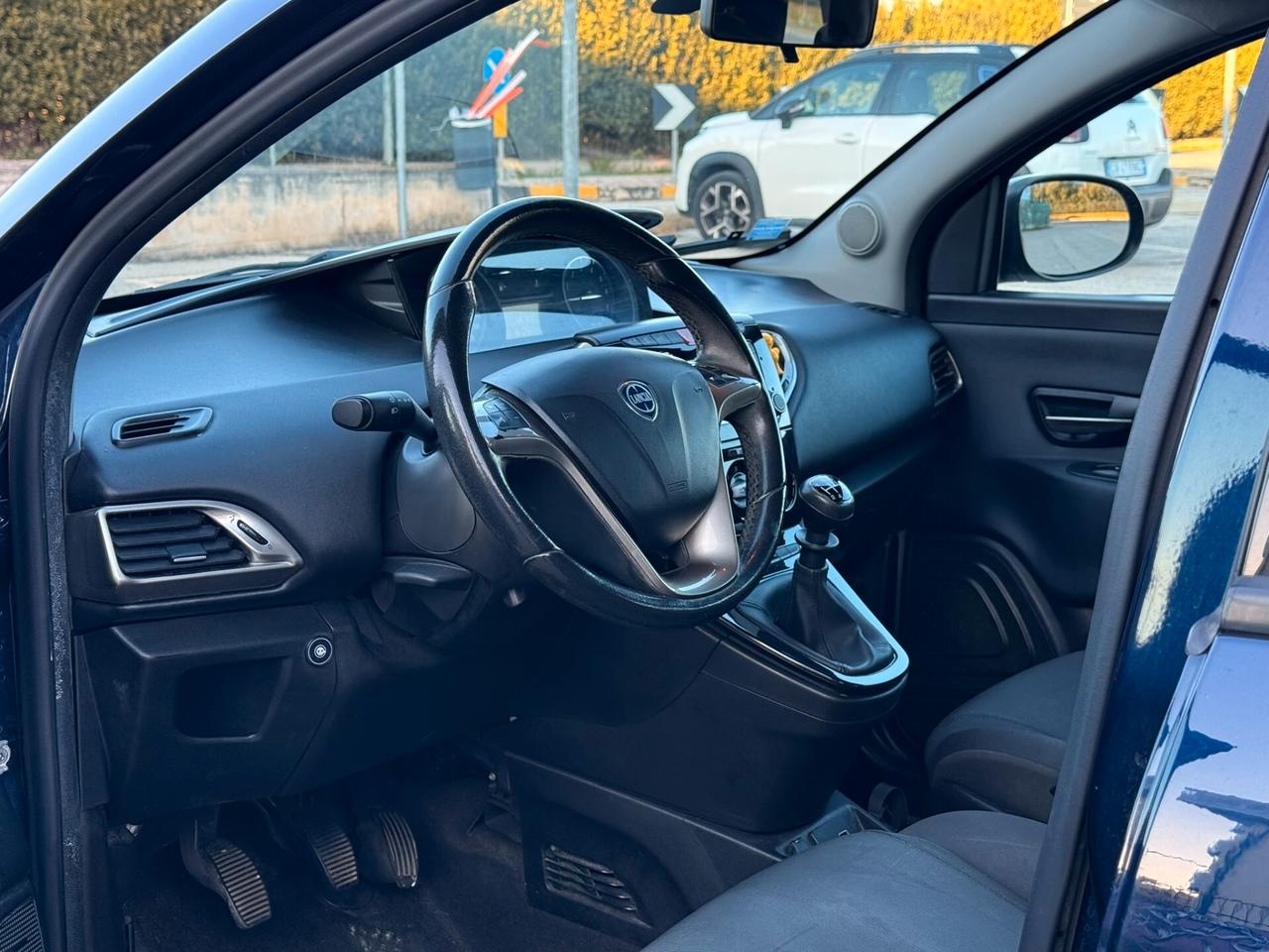 Lancia Ypsilon 1.2 2019 GARANZIA 12 MESI