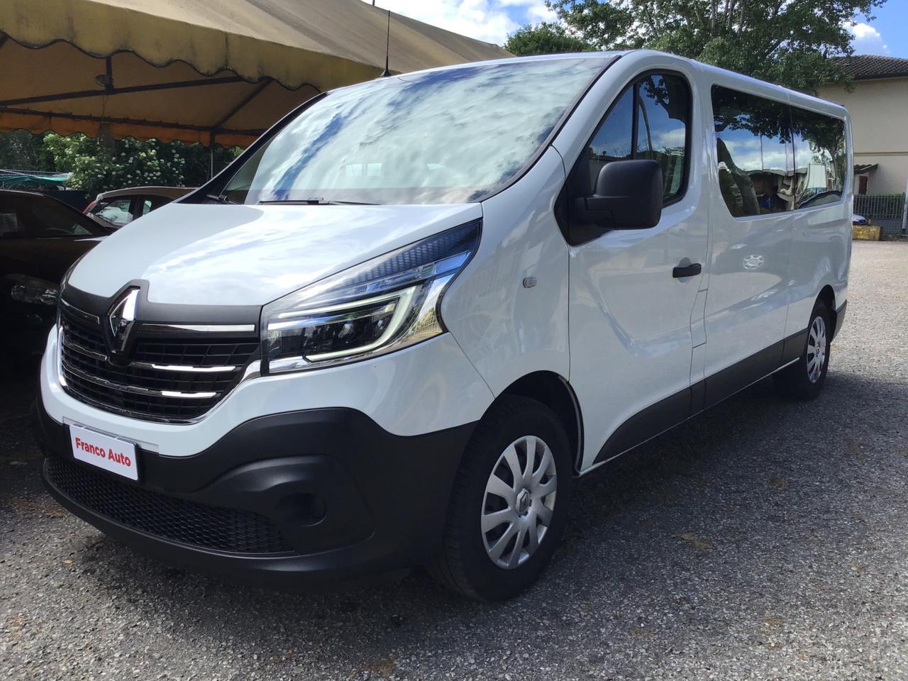 Renault Trafic T29 2.0 dCi 9Posti