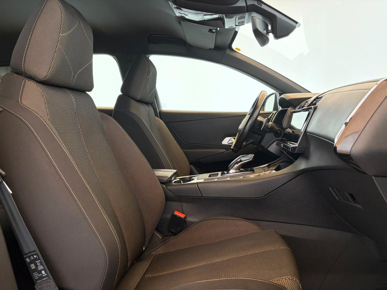 DS 7 Crossback 1.5 Business 130cv auto - IVA ESPOSTA