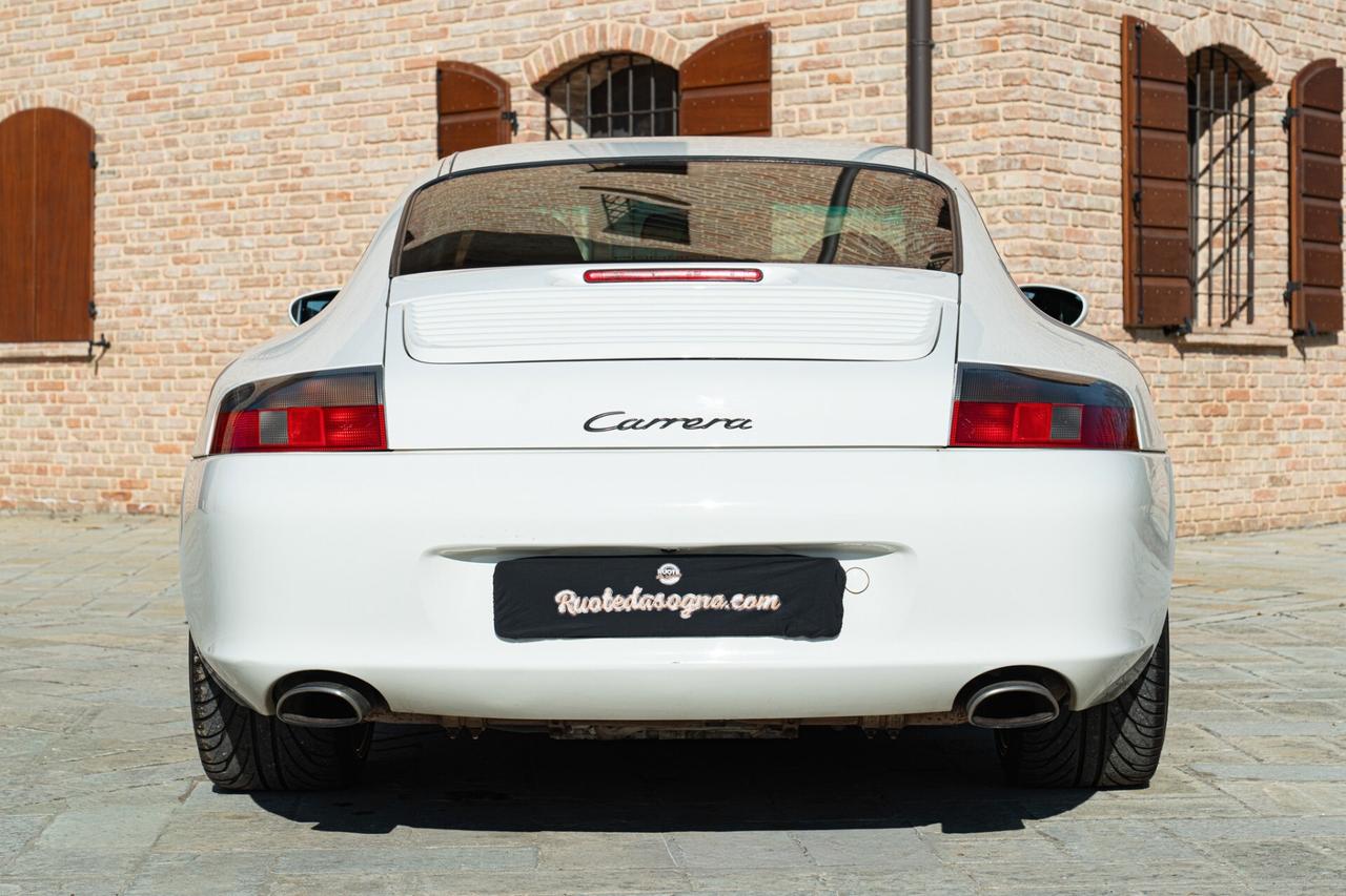 Porsche 996 (911) CARRERA - POR00271