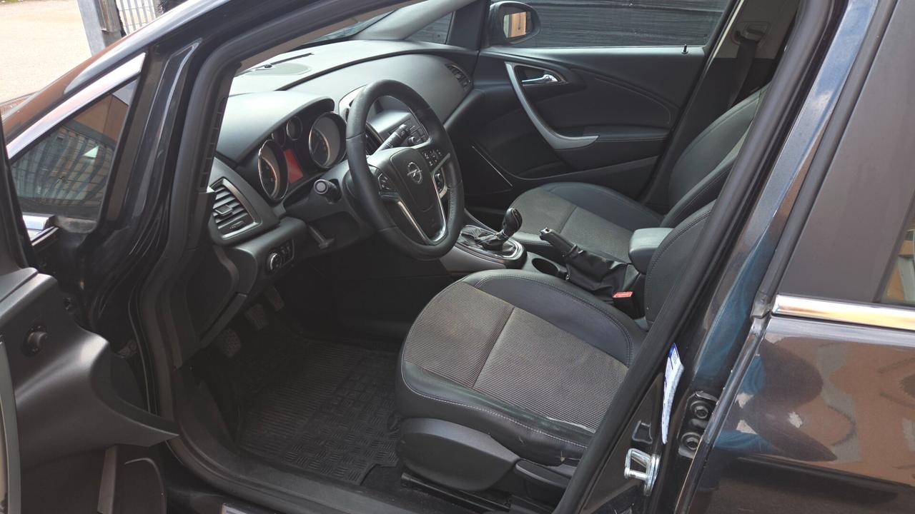 Opel Astra 1.7 CDTI 110CV Sports Tourer Cosmo