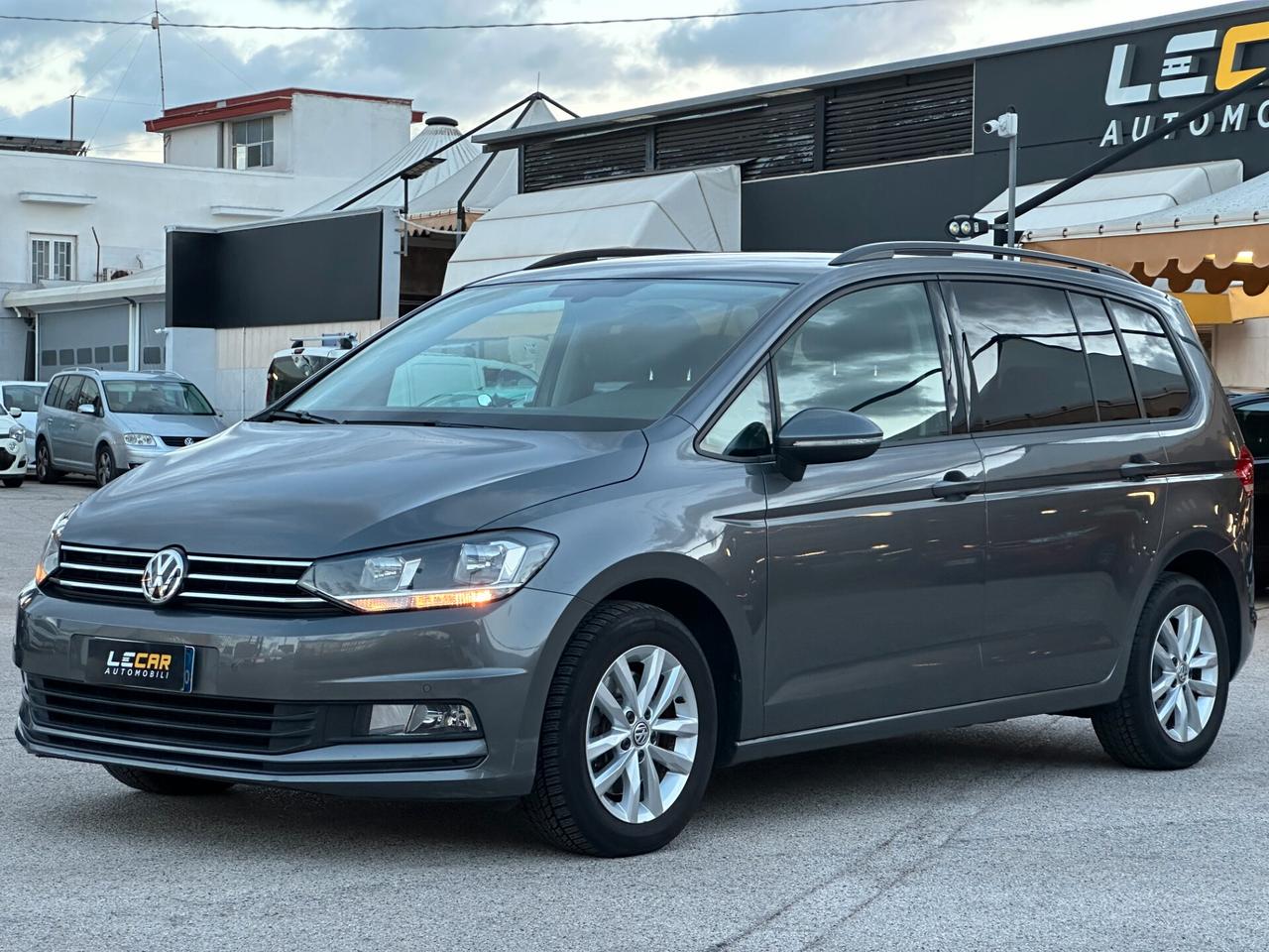 VOLKSWAGEN Touran 1.6 TDI 110 cv BMT Trendline