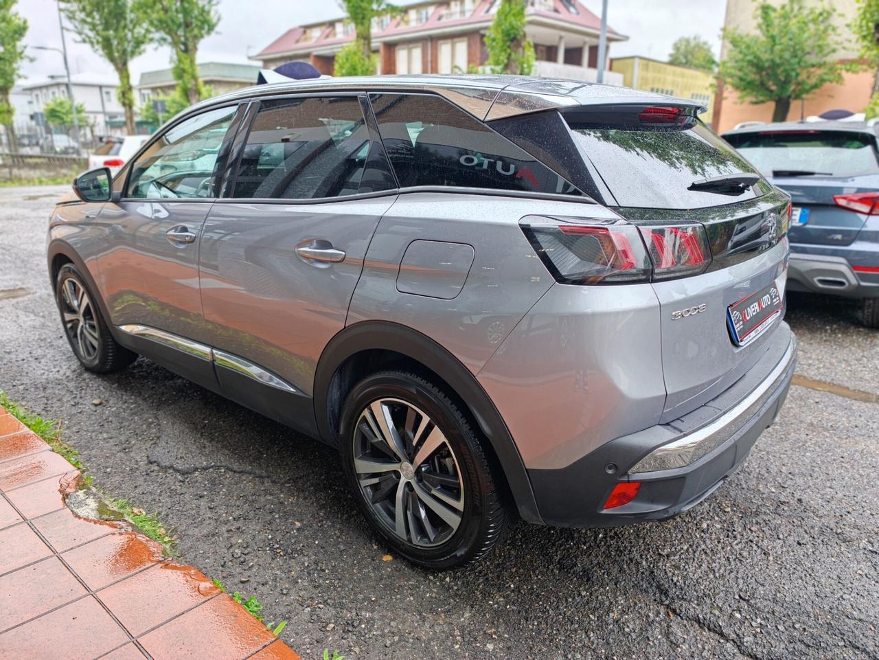 Peugeot 3008 Plug-in Allure Pack PREZZO VERO!