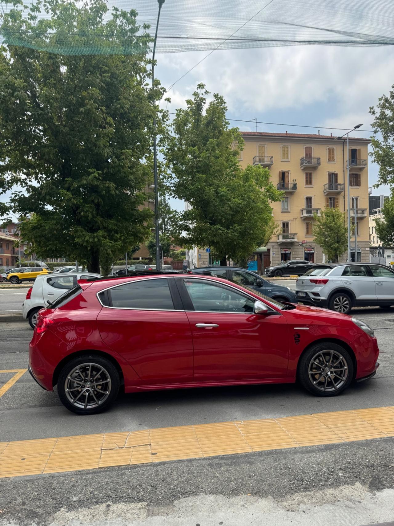 Alfa Romeo Giulietta 1.4 170 cv Tetto apribile