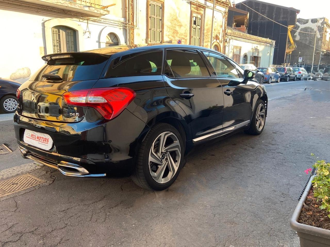 Ds DS5 5 Hybrid 4x4 So Chic