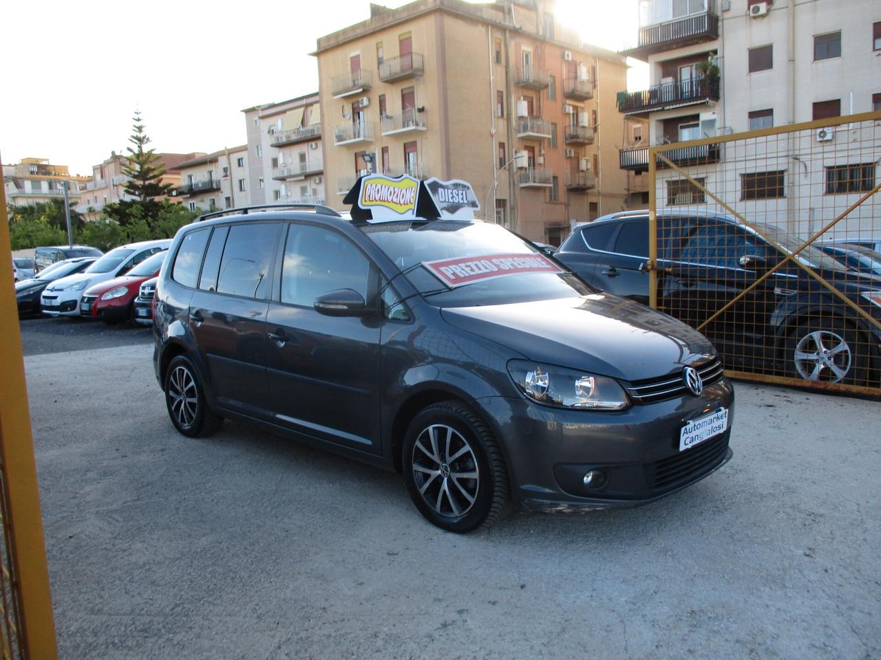 Volkswagen Touran 7 POSTI 1.6 TDI 2012