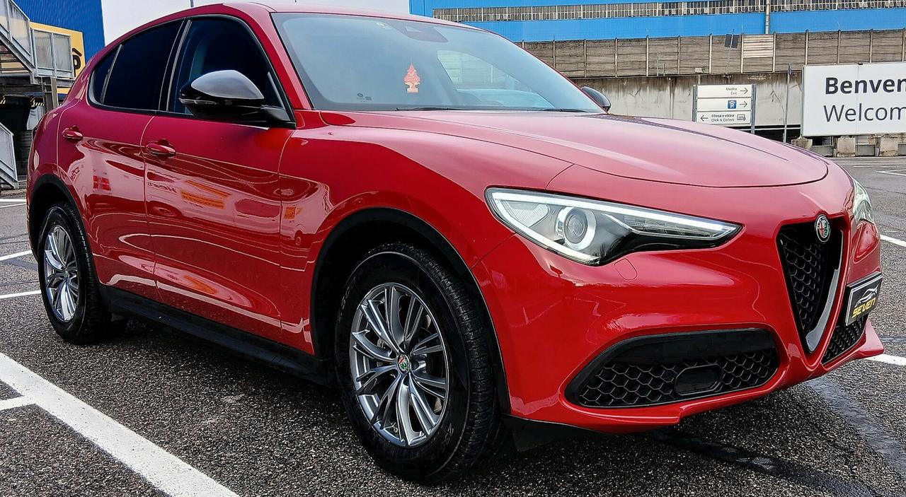 Alfa Romeo Stelvio 2.2 Turbodiesel 160 CV AT8 RWD Business