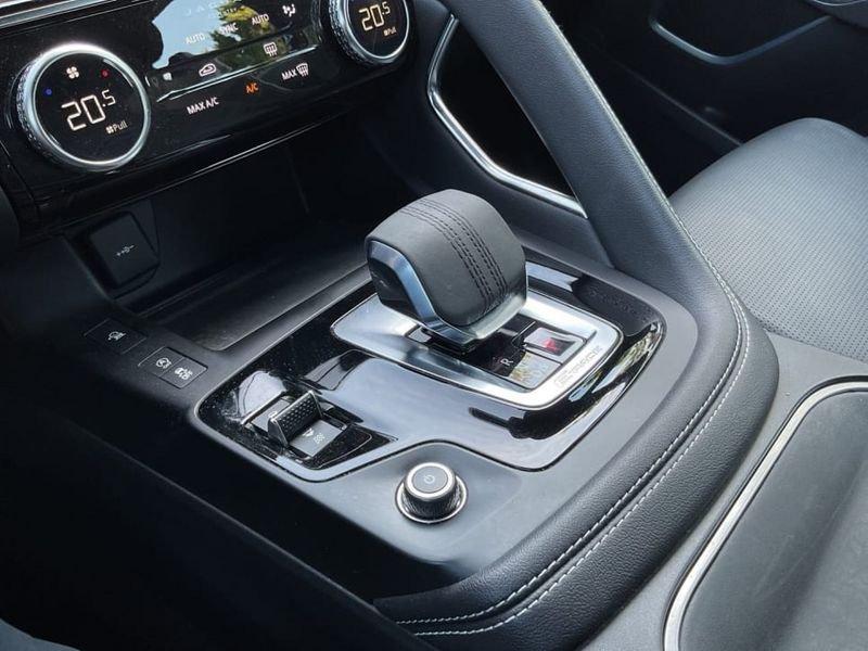 Jaguar E-Pace 2.0 I4 MHEV R-DYNAMIC HSE AWD 249CV AUTO