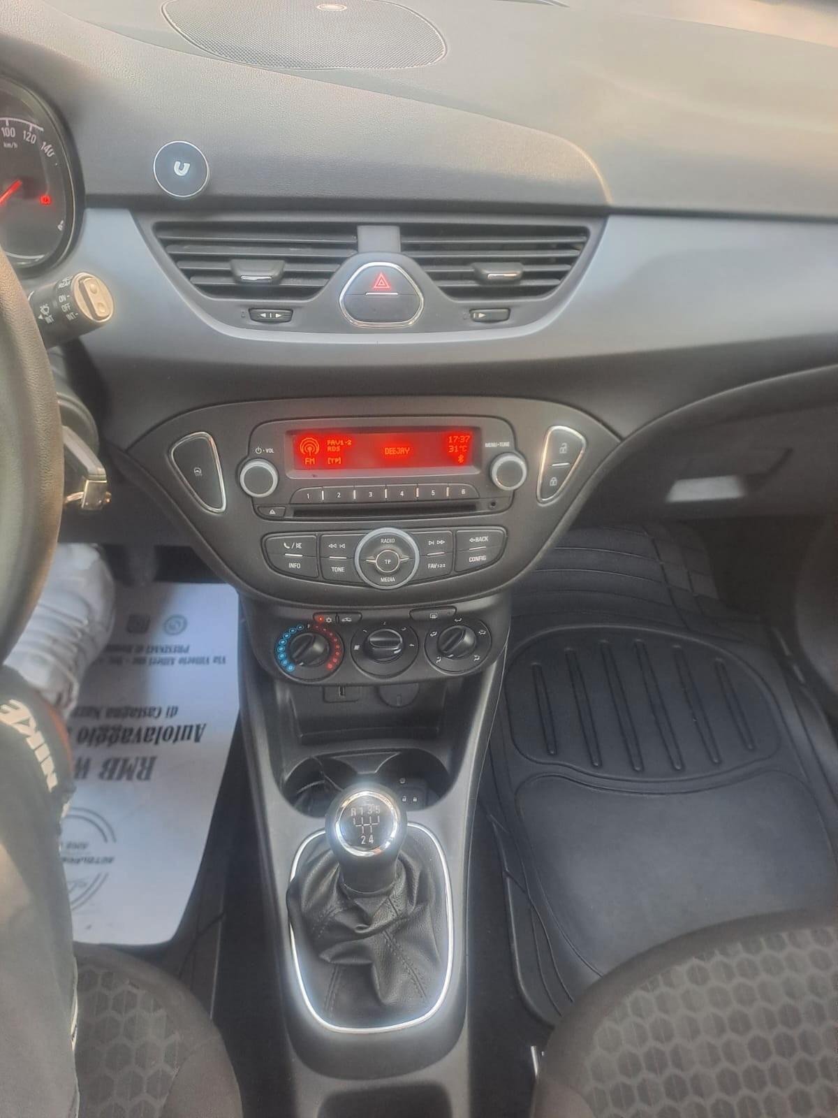 Opel Corsa 1.2 5 porte Innovation km 78mila