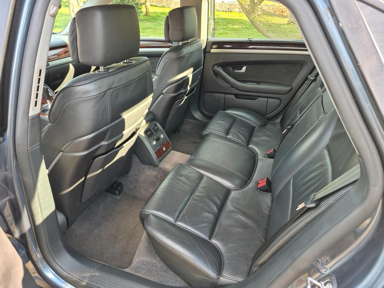 Audi A8 L 4.2 V8 TDI F.AP. quattro tiptronic