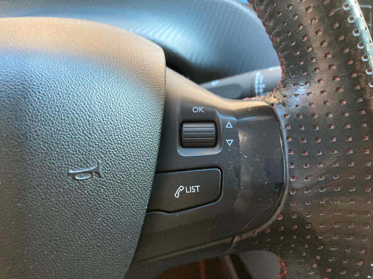 Peugeot 2008 1.6BlueHDi - IDEALE X NEOPATENTATI - 2017