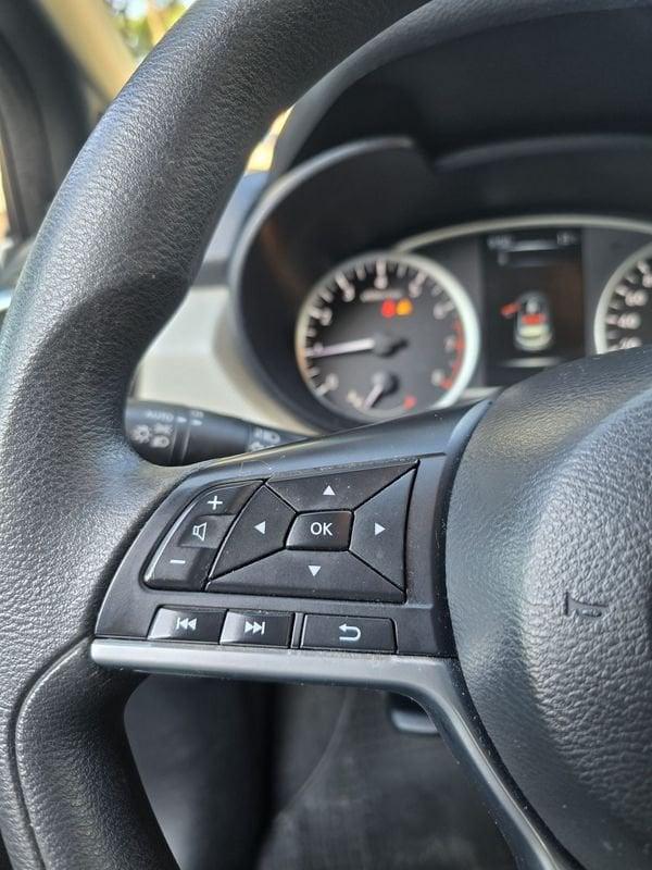 Nissan Micra 1.0L Visia+