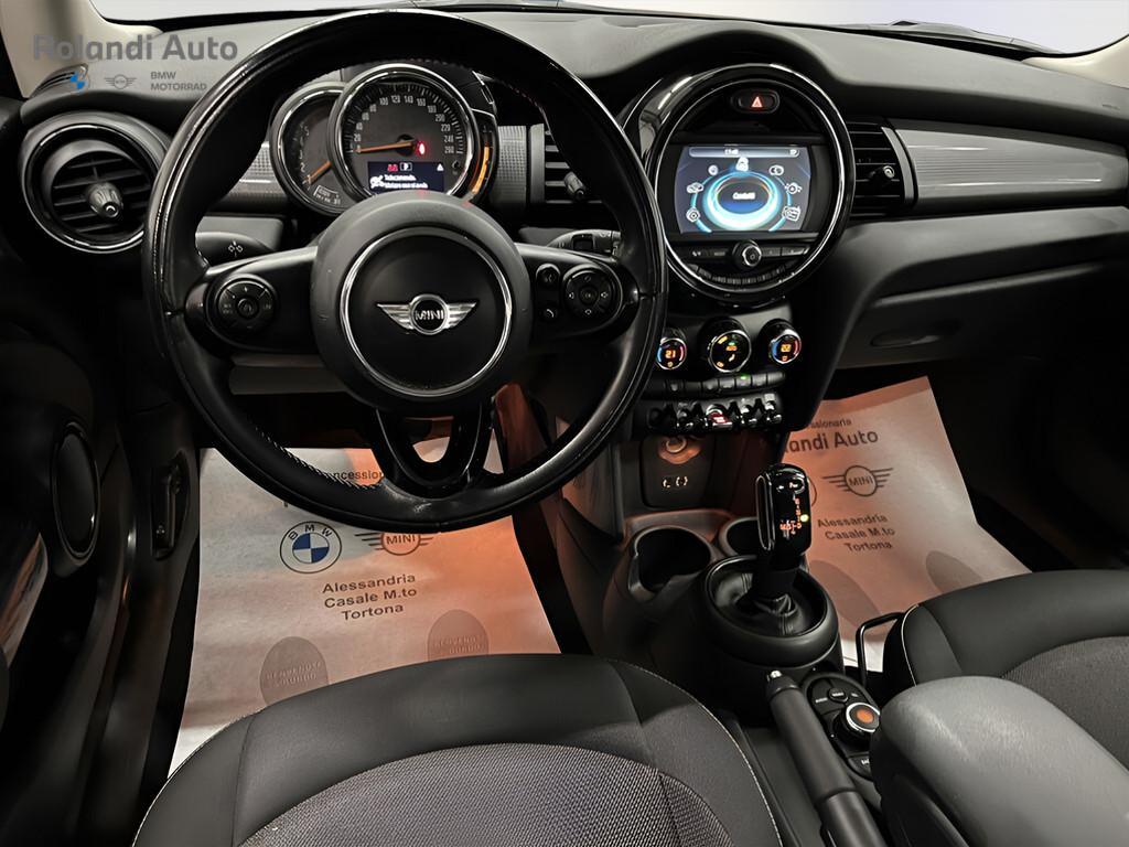 Mini Cooper D 1.5 D Cooper D DCT