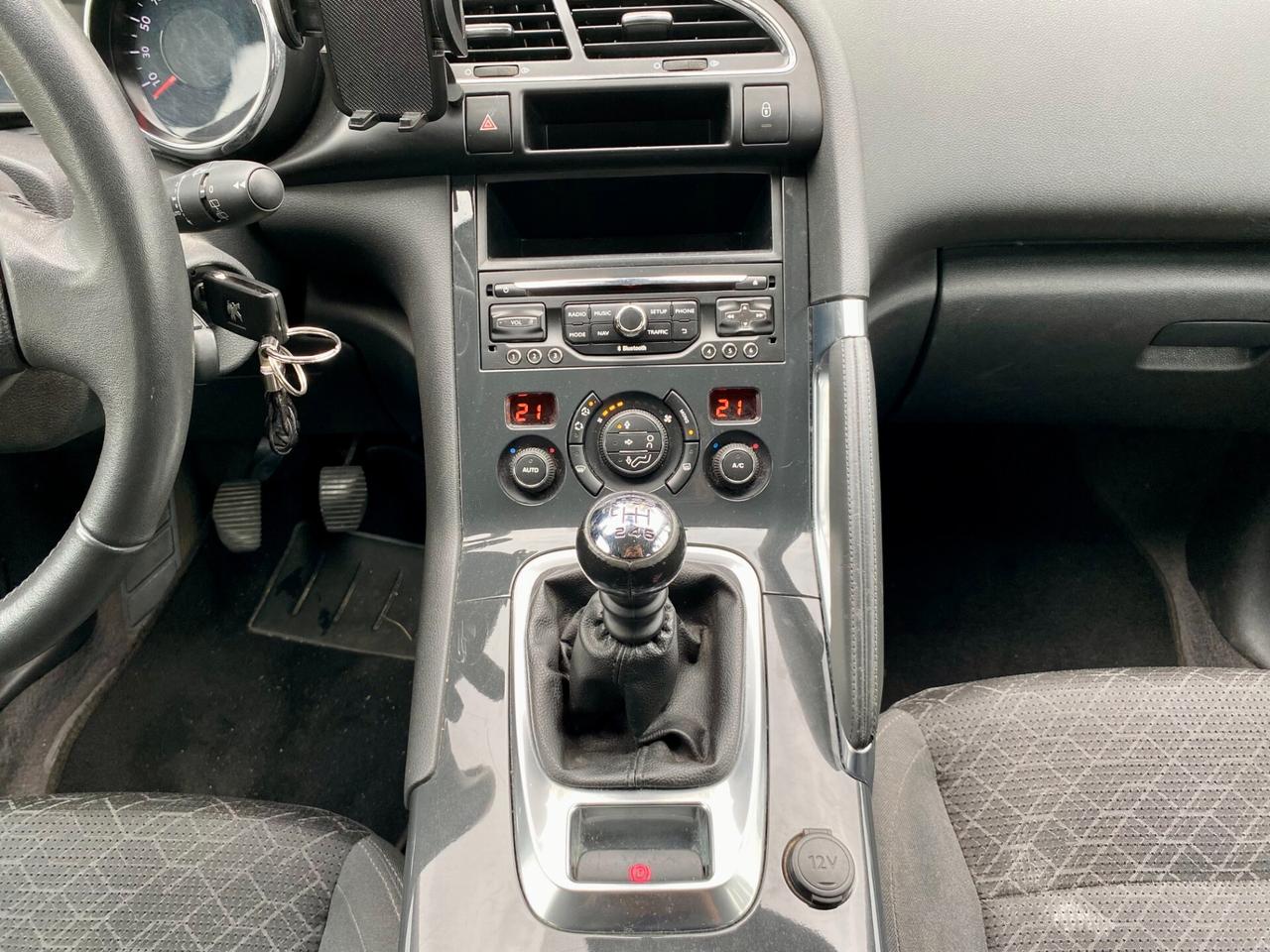 Peugeot 3008 1.6 hdi 8v Active 115cv fap FL UNICO PROPRIETARIO