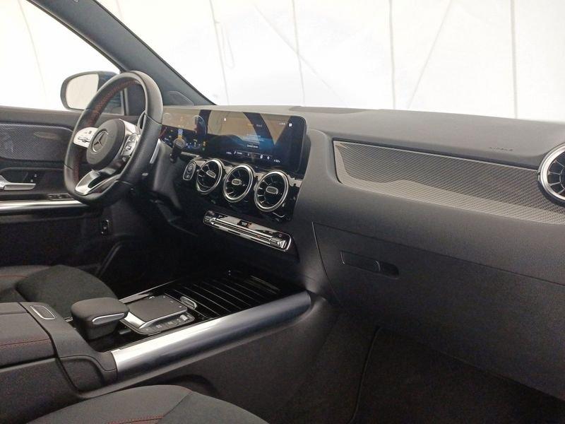 Mercedes-Benz GLA GLA-H247 2020 180 d Premium auto