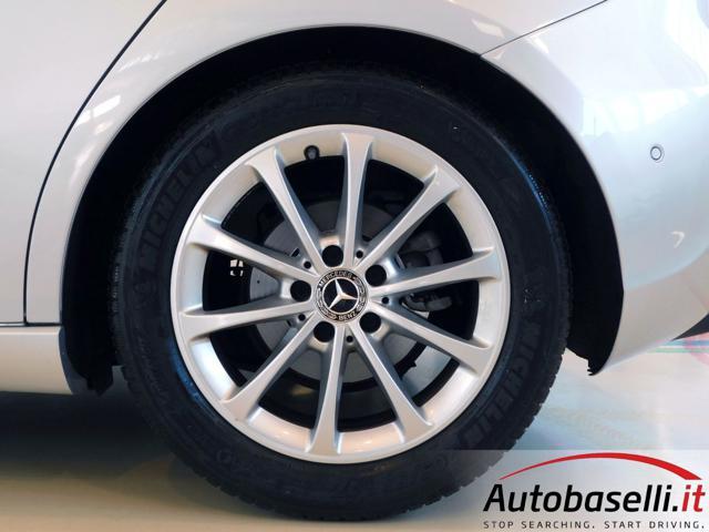 MERCEDES-BENZ A 180 D AUTO SPORT 'TECH PACK' UNICO PROPRIETARIO