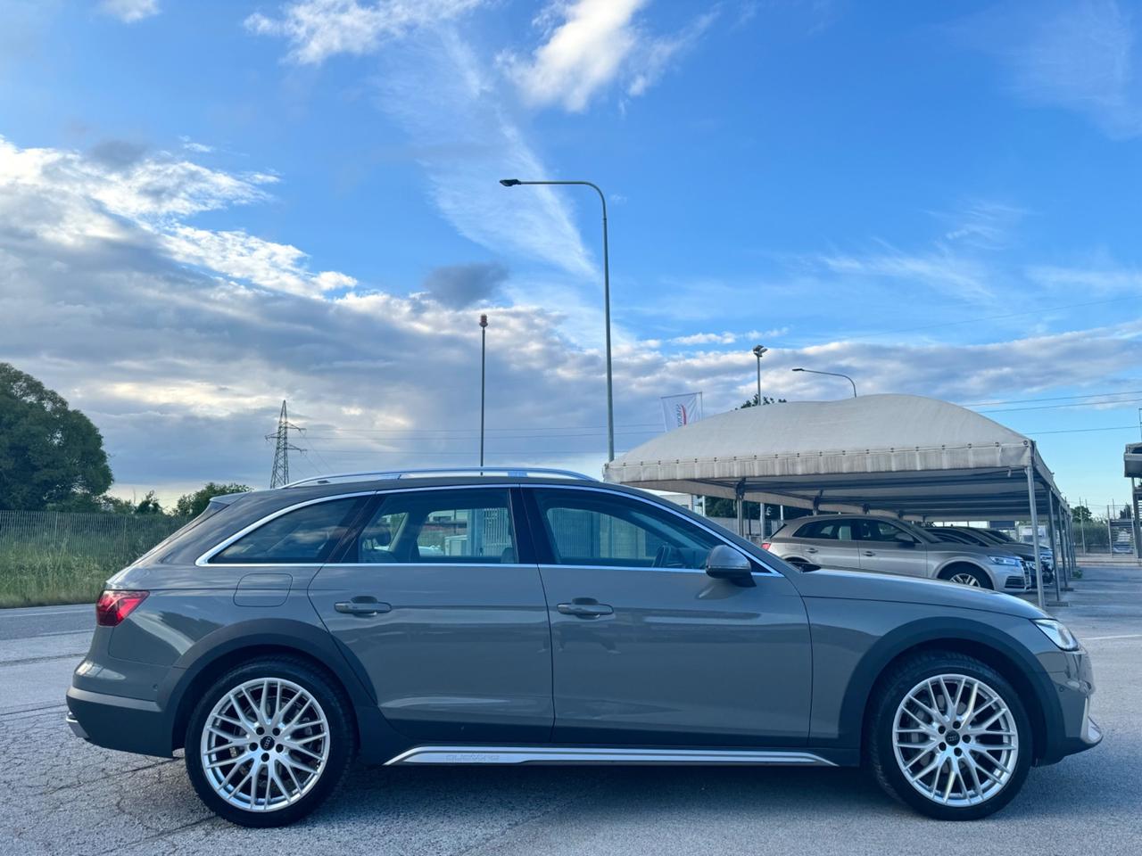 AUDI A4 ALLROAD 2.0-Virtual Matrix Multicolor 19