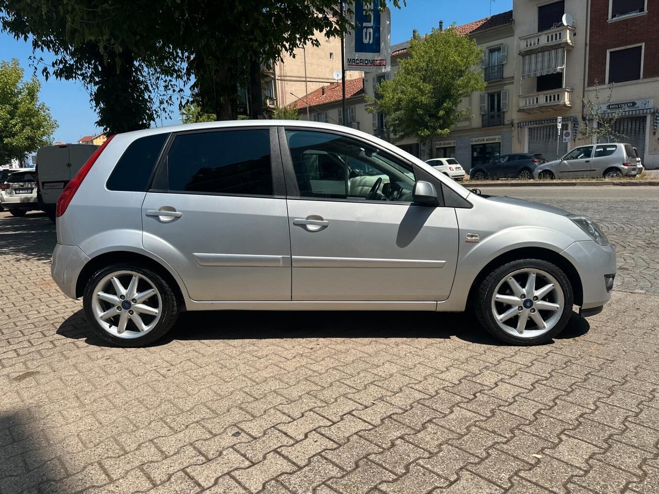 Ford Fiesta 1.4 TDCi 5p.