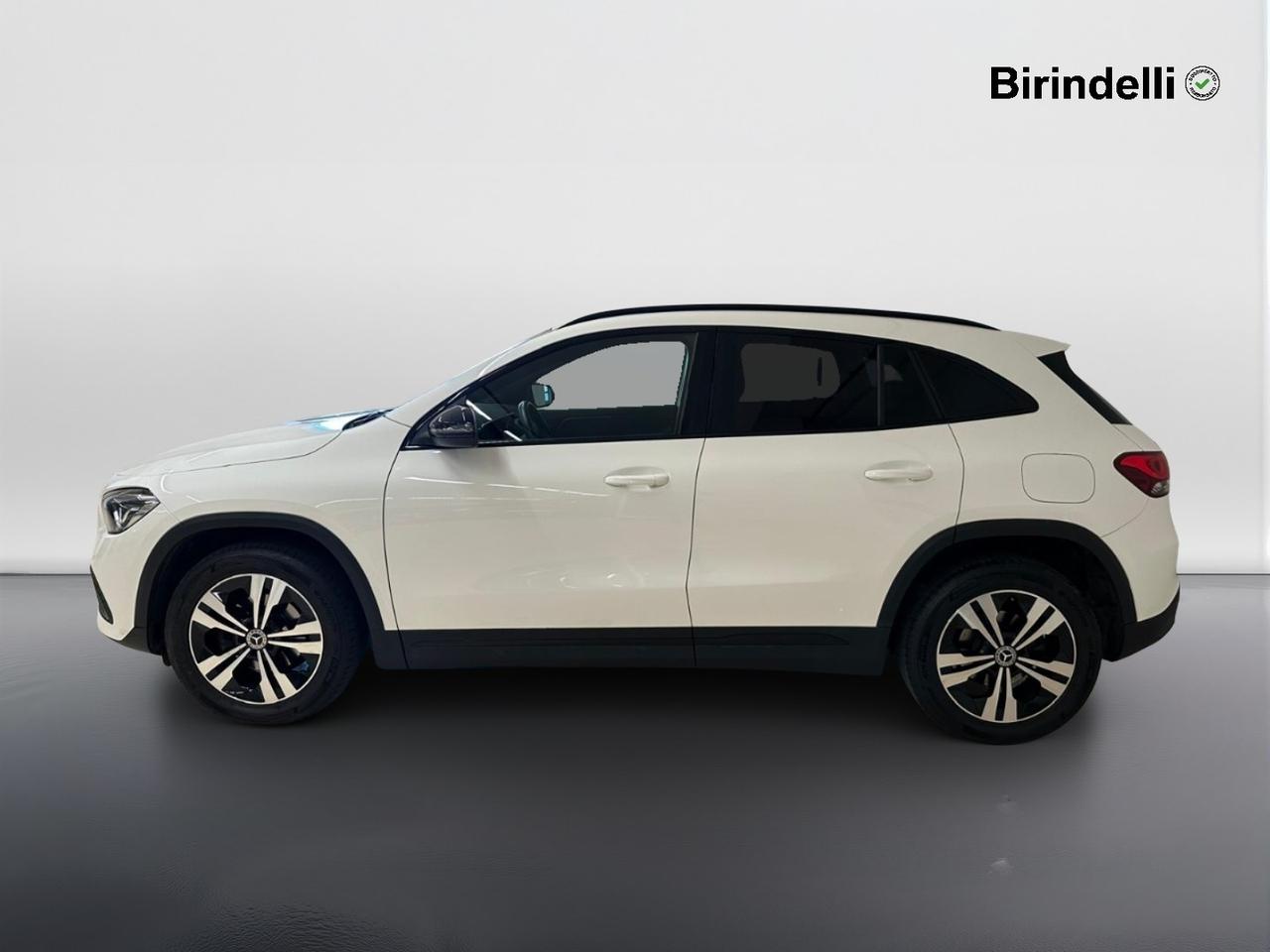 Mercedes-Benz GLA (H247) - GLA 180 Automatic Sport
