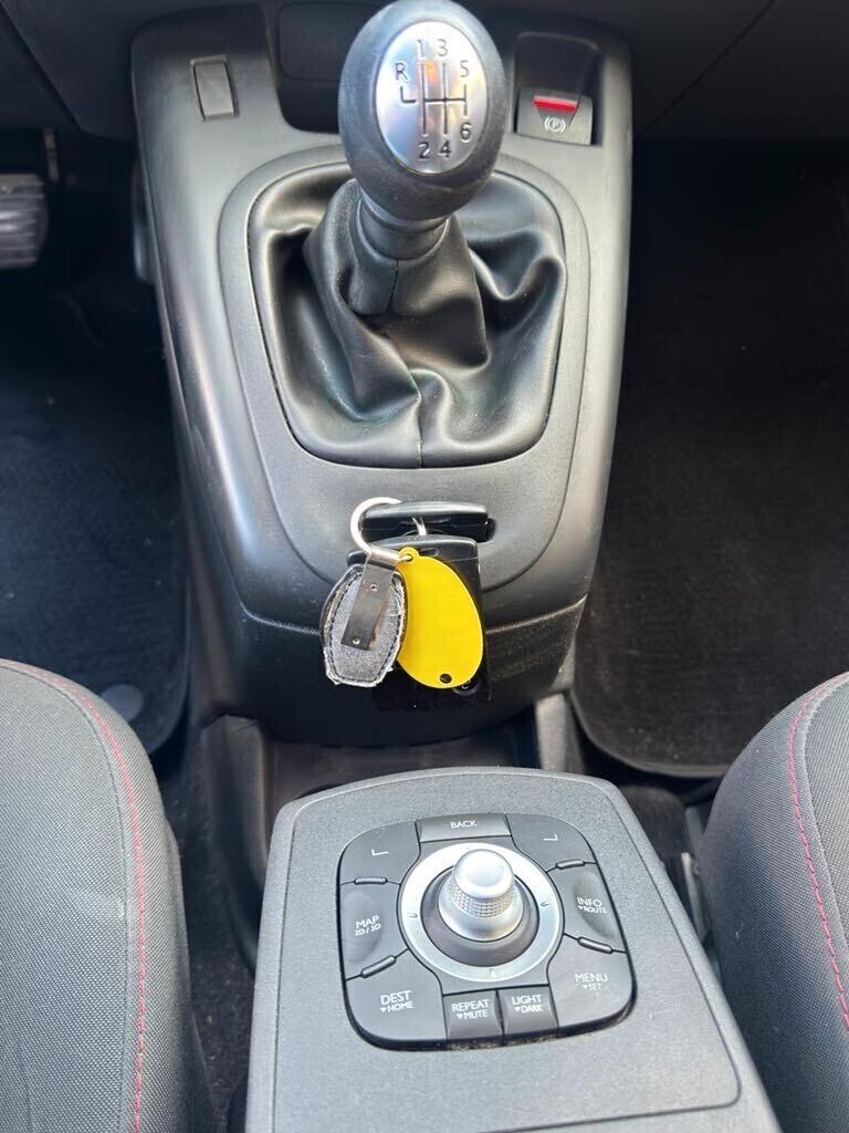 Renault Scénic XMod 1.6 GPL 2013