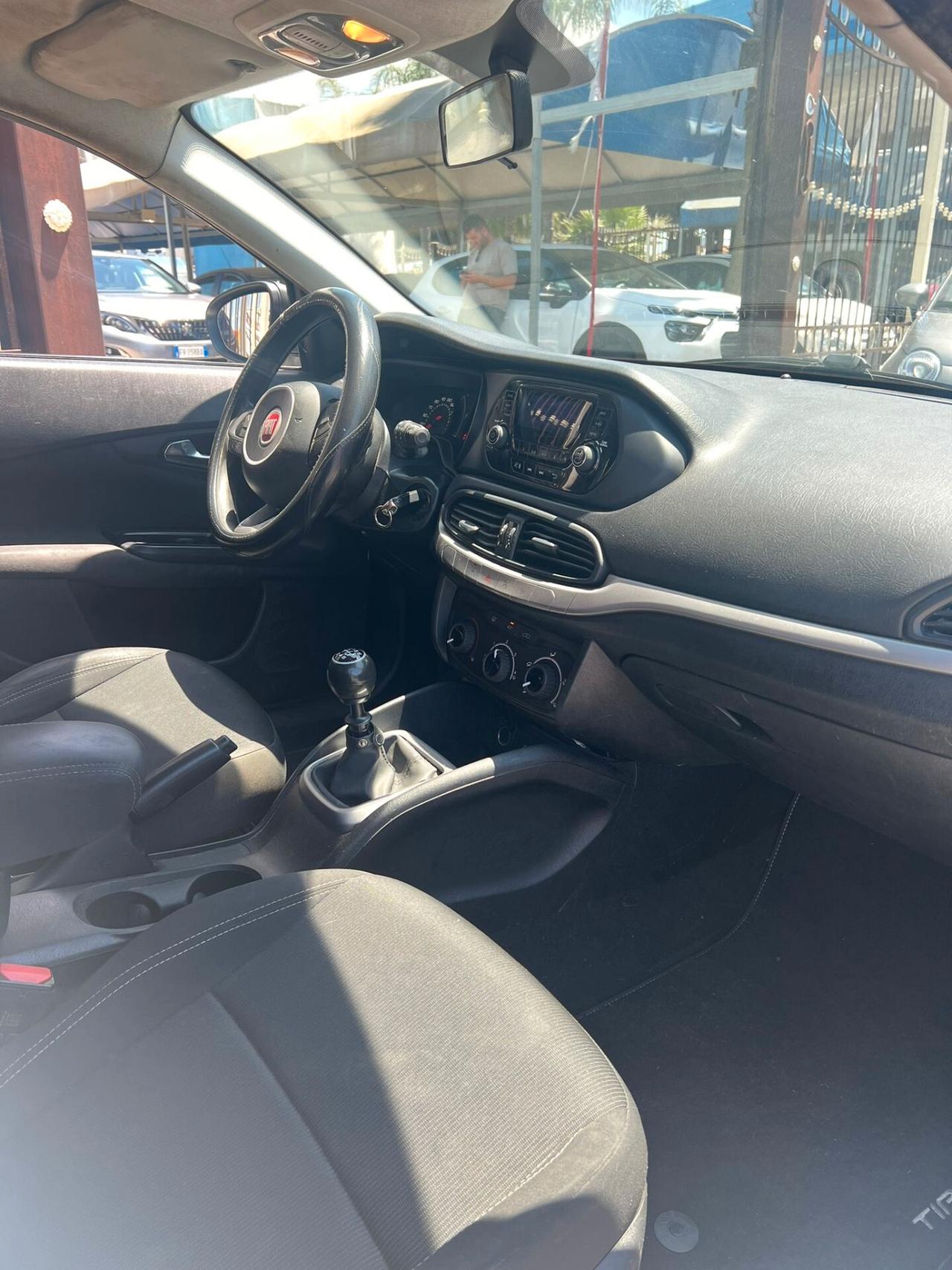 Fiat Tipo 1.6 Mjt S&S SW Pop Van