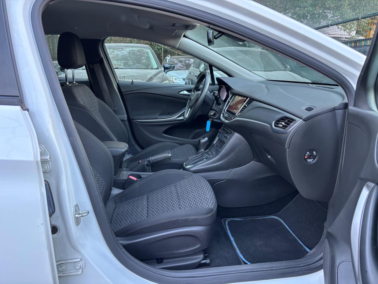 Opel Astra 1.6 CDTi 136CV Innovation