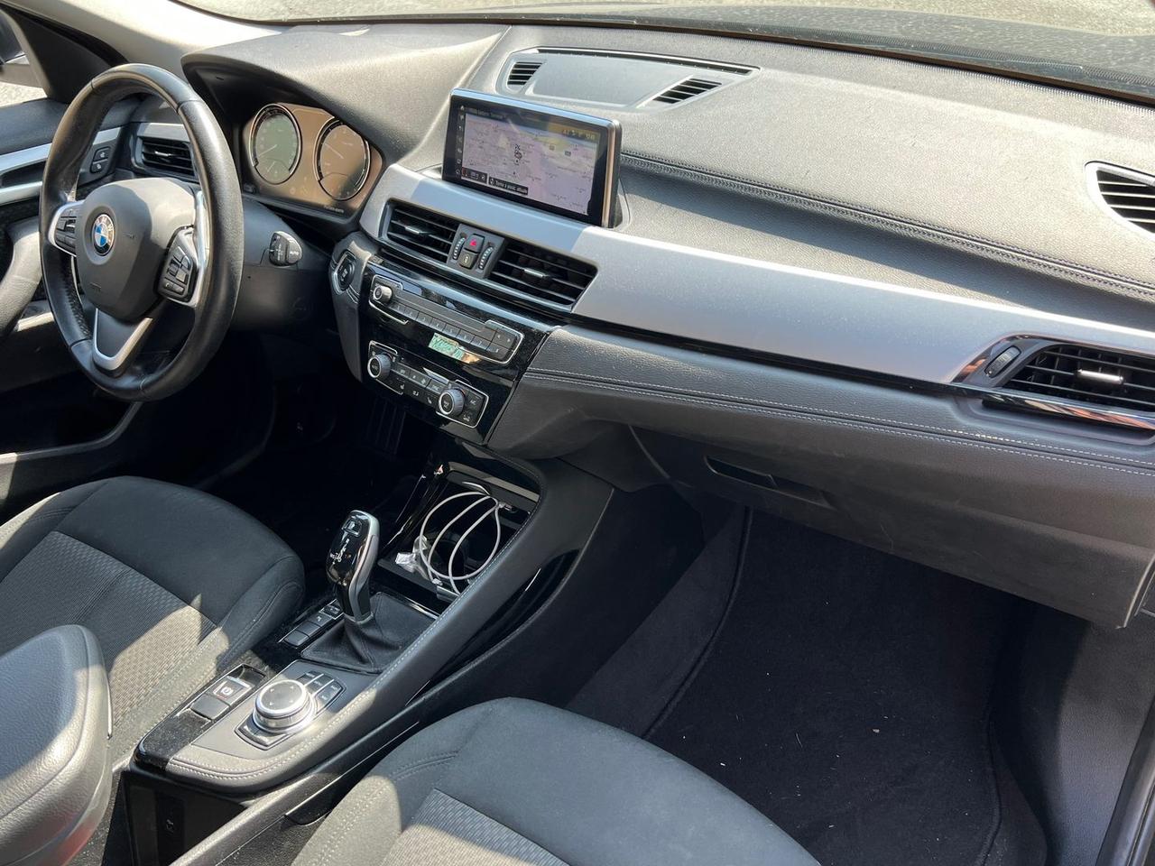 Bmw X2 18 i #11870