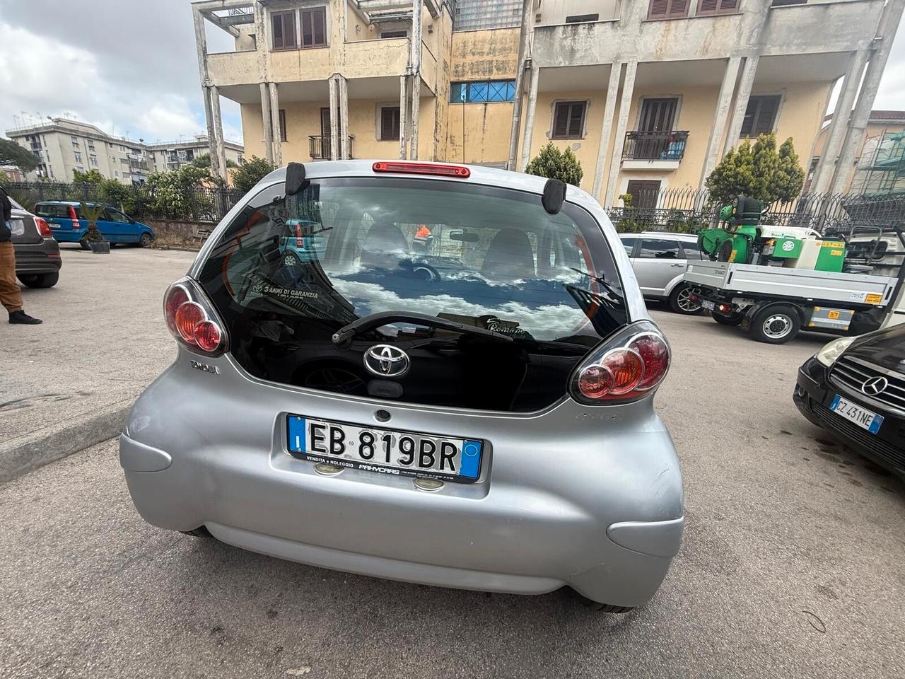 Toyota Aygo 1.0 12V VVT-i 5 porte Sol GPL