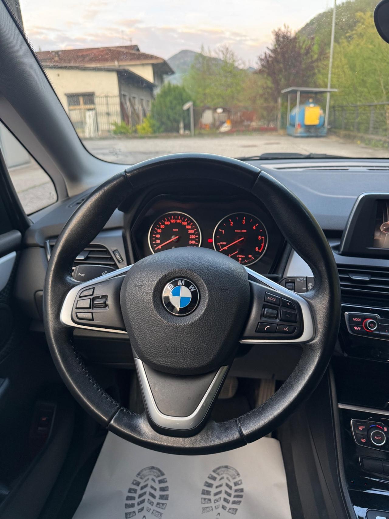 Bmw Serie 2 Gran Tourer 220d xDrive Gran Tourer Luxury aut.