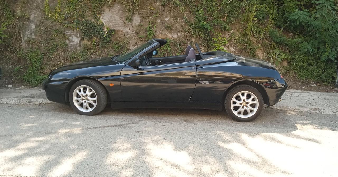 Alfa Romeo GTV Spider 2.0i JTS 16V cat