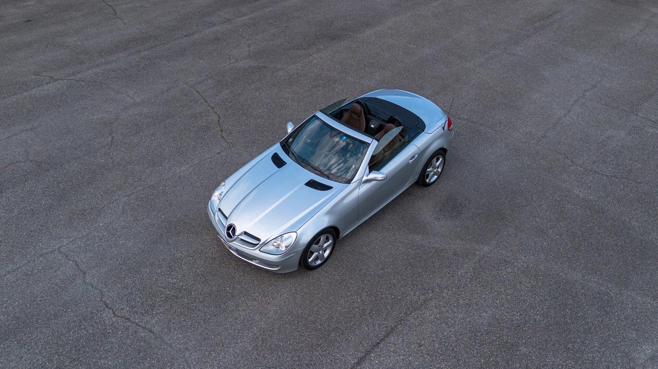 Mercedes-benz SLK V6* Cambio Manuale* Assetto sportivo* Airscarf
