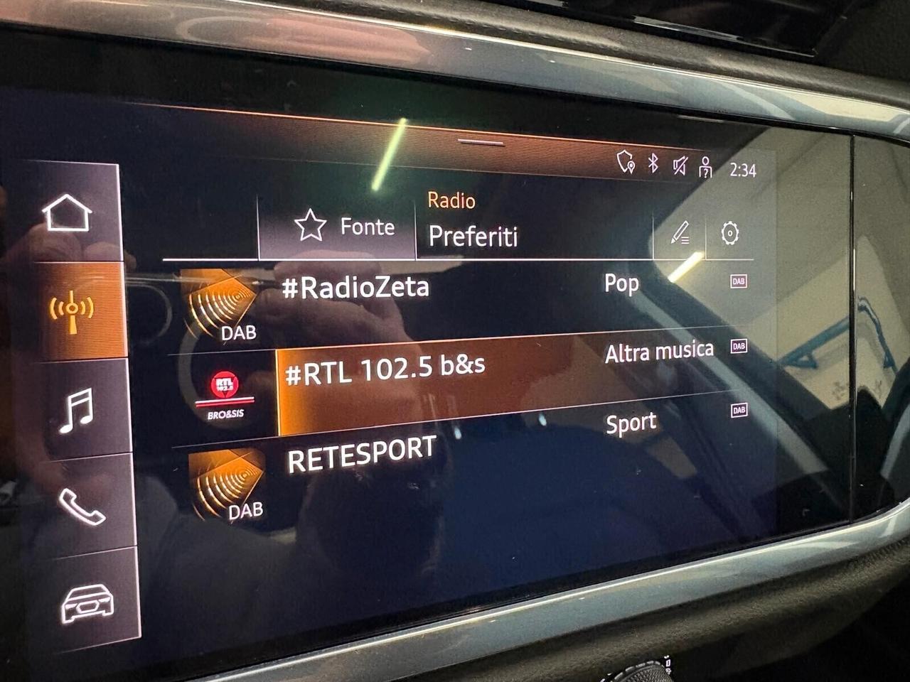 Audi Q3 35 2.0 TDI quattro S tronic 10000 km TETTO