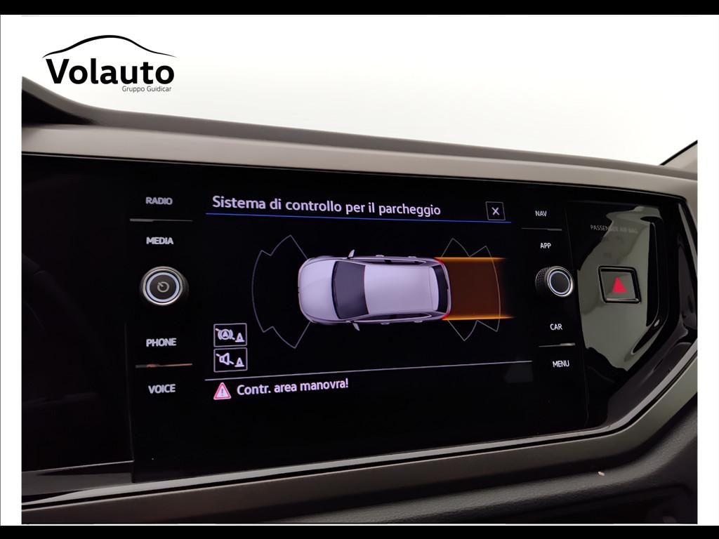 VOLKSWAGEN Polo VI 2022 - Polo 1.0 tsi R-Line 95cv