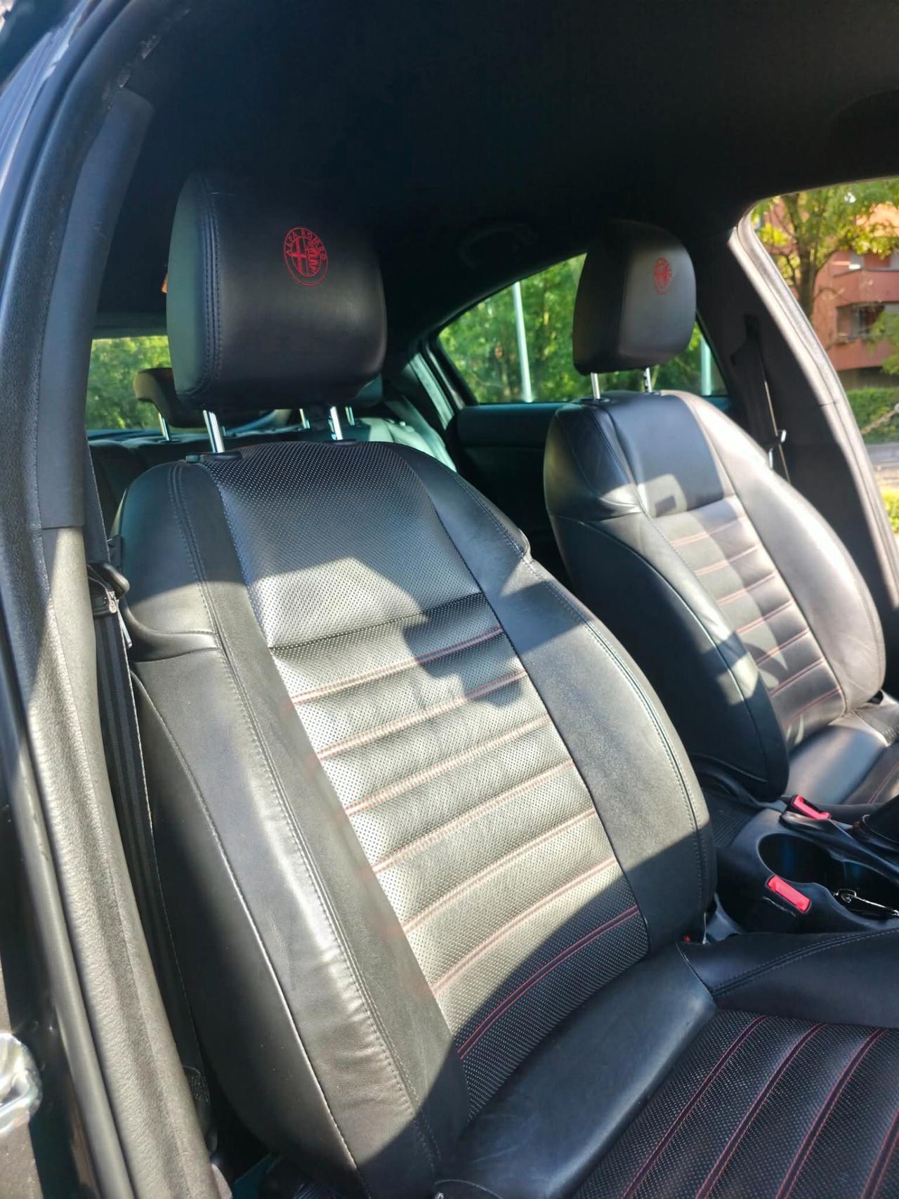 Alfa Romeo Giulietta 1750 TBi Quadrifoglio Verde