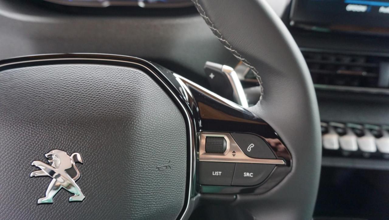 Peugeot 3008 BlueHDi 130 S&S EAT8 Allure Pack